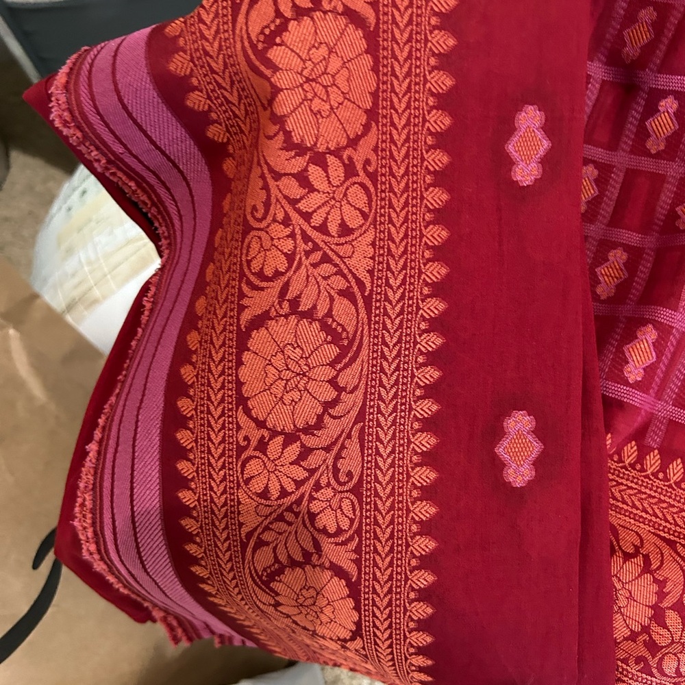 Red and Orange Patterned Kurta Set - image 3